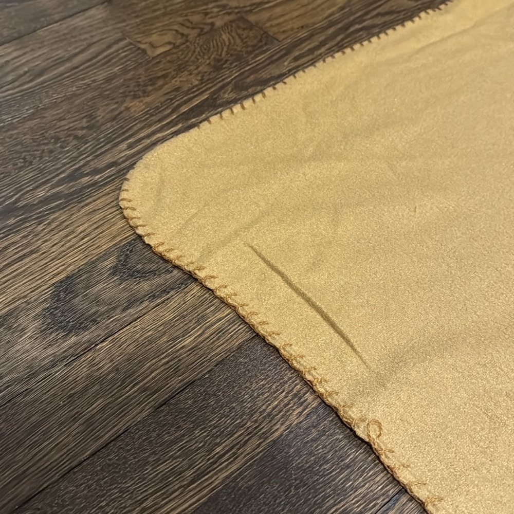 Tan Throw - Picture 4 of 5